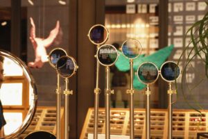 occhiali e lenti a contatto